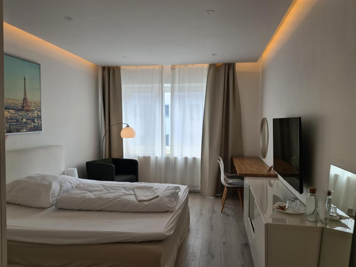 Schönes Zimmer in zentraler Lage Hannover Exterior foto